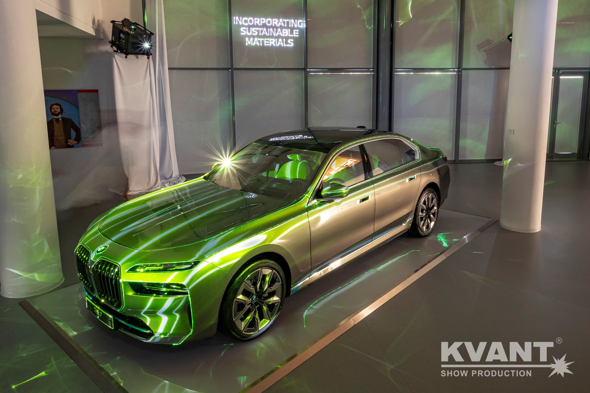 BMW i7